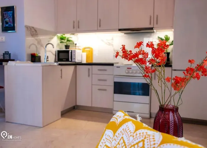 \'Sophia\'S\' Athenian Central Home